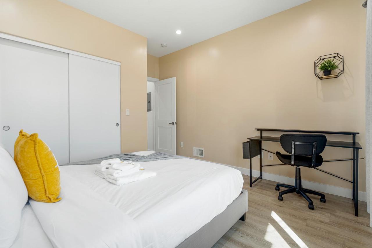 Modern 2bed 2bath W/ Parking In Excelsior District Hébergement de vacances
